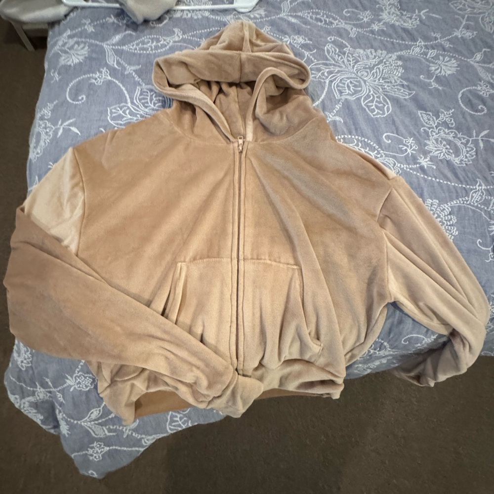 SKIMS velour crop zip up size L